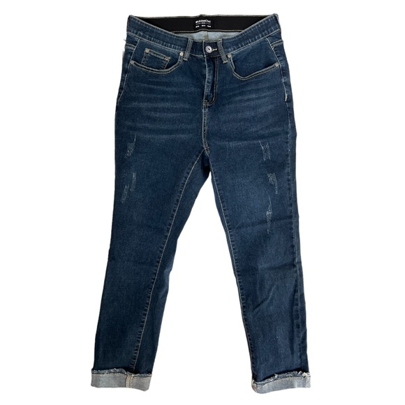 Bloomchic Solid Frayed Roll Hem High Rise Jeans NWT - Picture 2 of 8